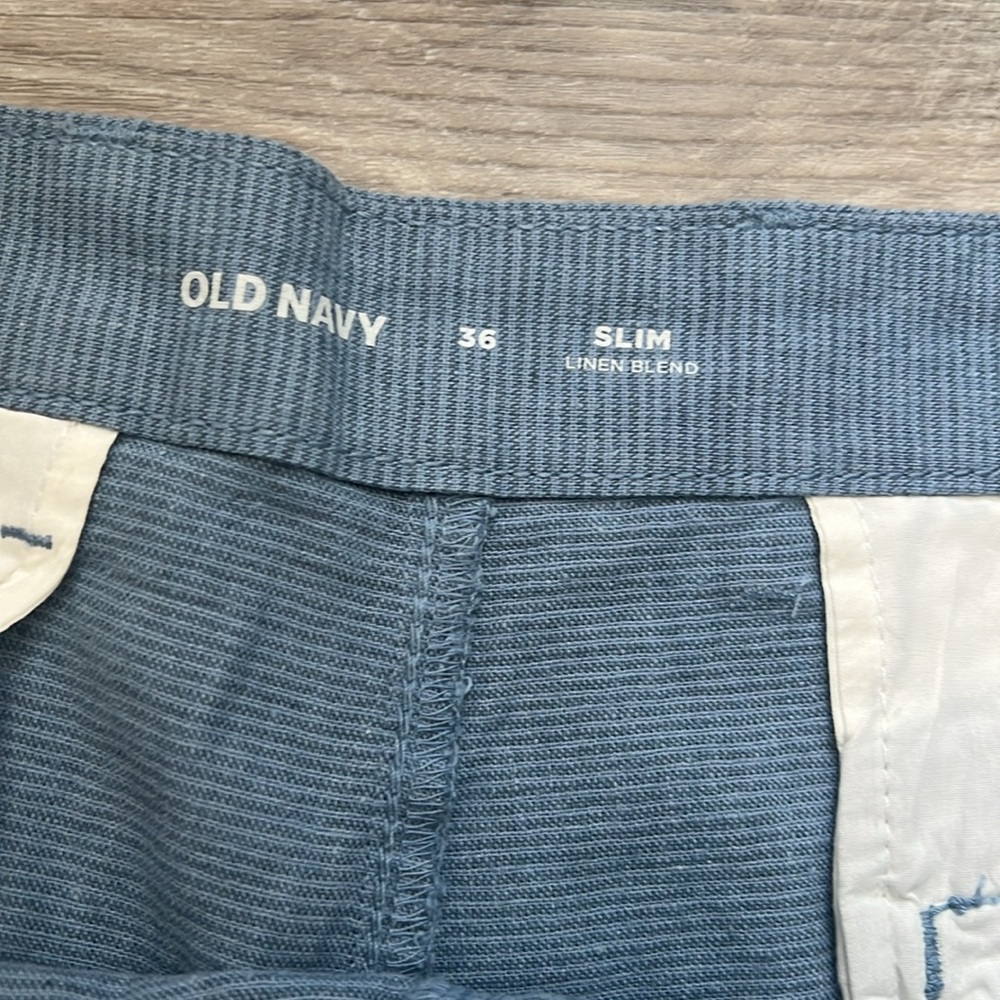 ⭐️Old Navy slim shorts NWOT - Picture 2 of 3